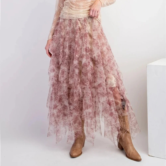 New Easel Floral Mesh Ballerina Skirt - Picture 6 of 6